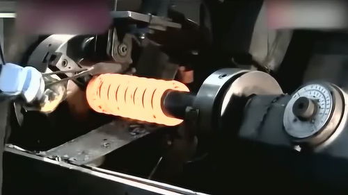 人工機械配合出眾,原來彈簧是這樣做的,場面一度震撼