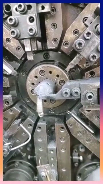 10萬買的新設備,全自動生產彈簧,質量還都很好