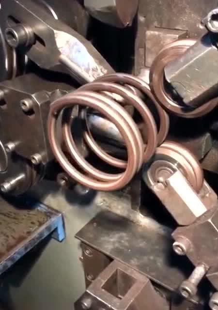 不看永遠都不知道,彈簧竟是這樣的機器制作出來的