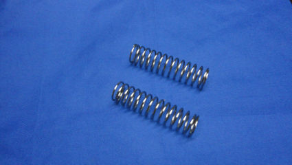 東莞和盟實(shí)業(yè) 專業(yè)定制長鉤拉力彈簧與不銹鋼拉伸彈簧的可靠廠家